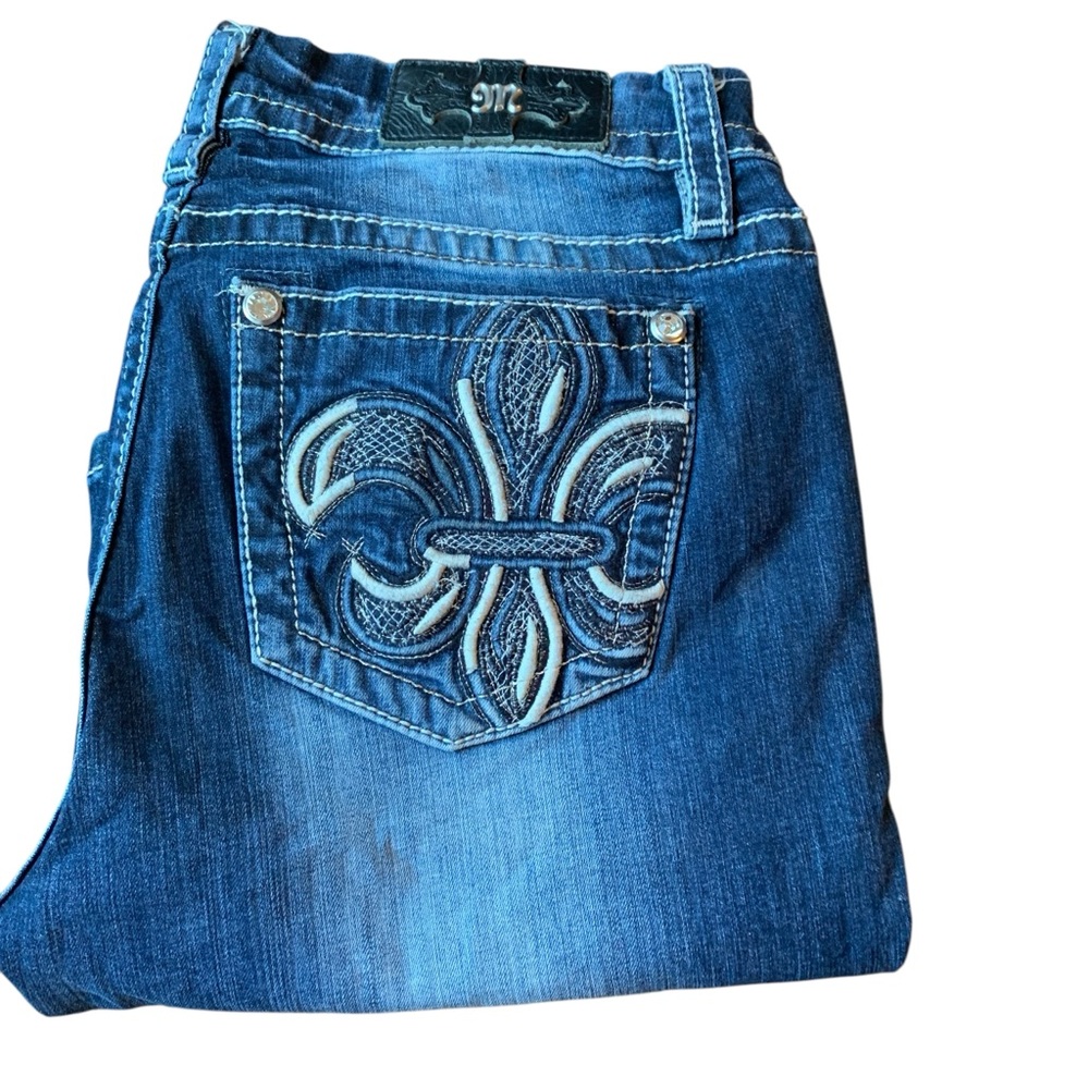 Miss Me Women's Blue Embroidered Jeans Mid Rise Easy Boot Denim